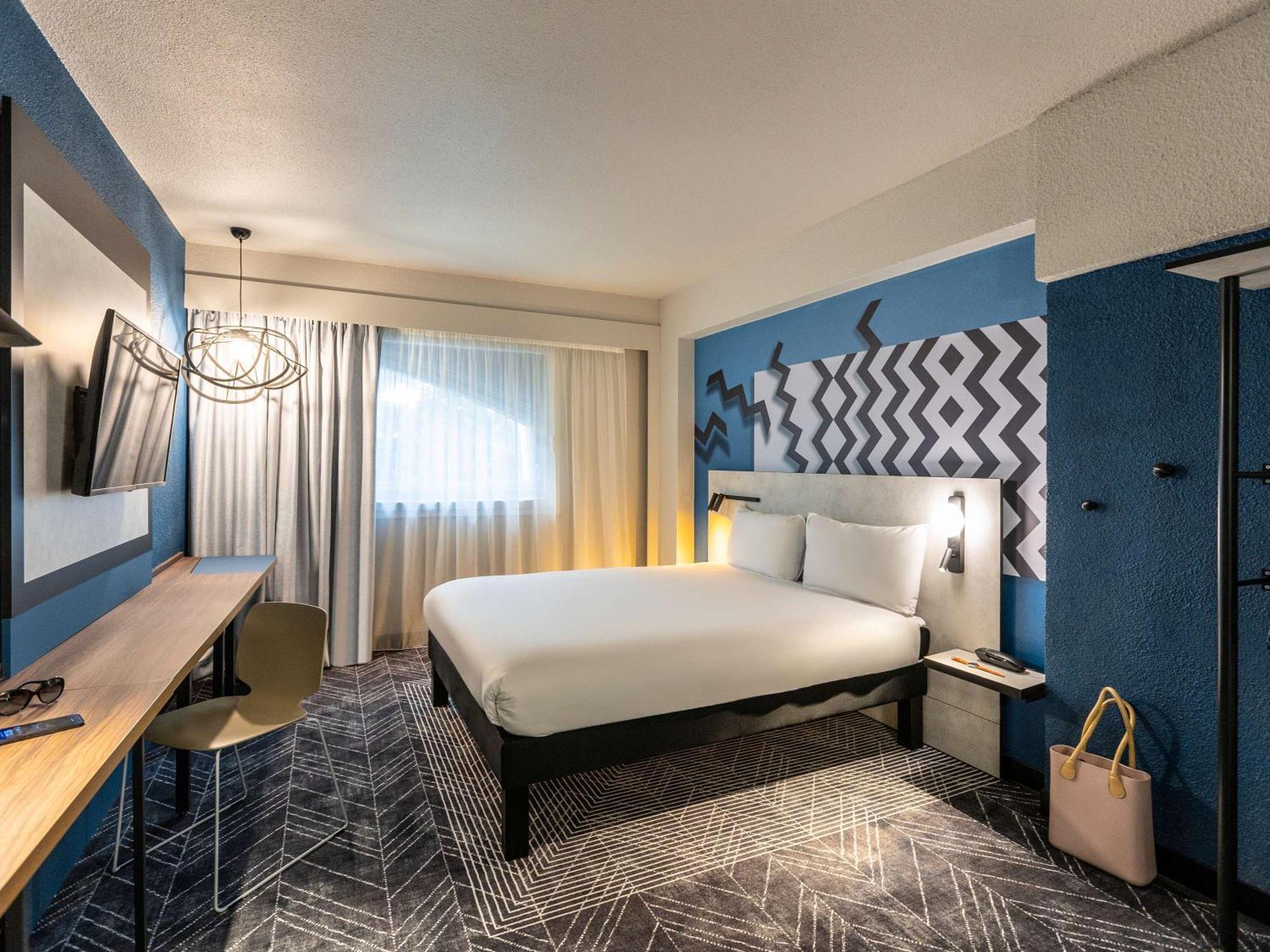 Ibis Styles Centre Mériadeck Hotel